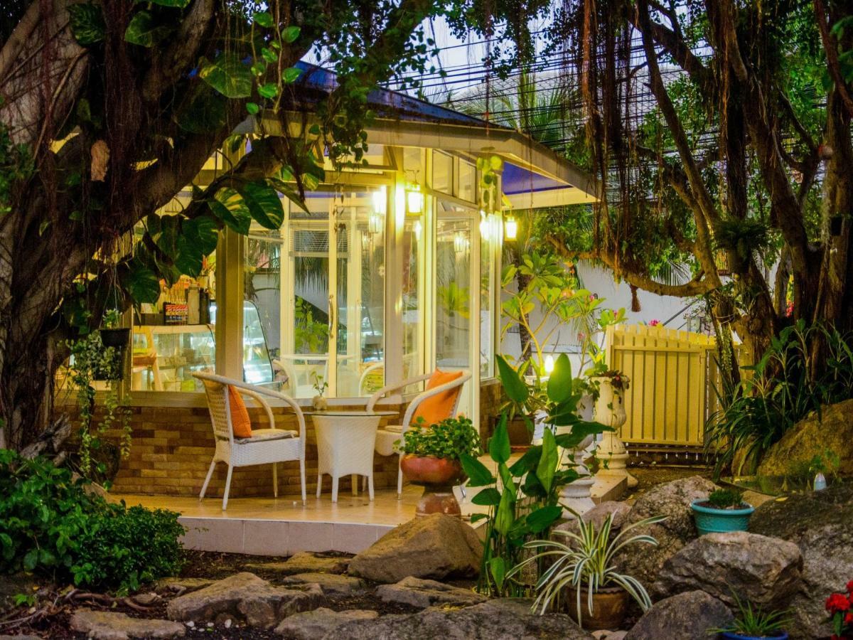 Banyan House Samui Bed And Breakfast (Adults Only) Chaweng Beach Buitenkant foto