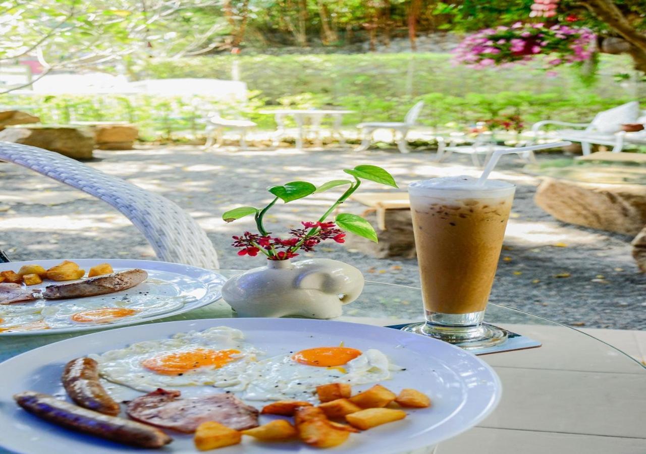 Banyan House Samui Bed And Breakfast (Adults Only) Chaweng Beach Buitenkant foto